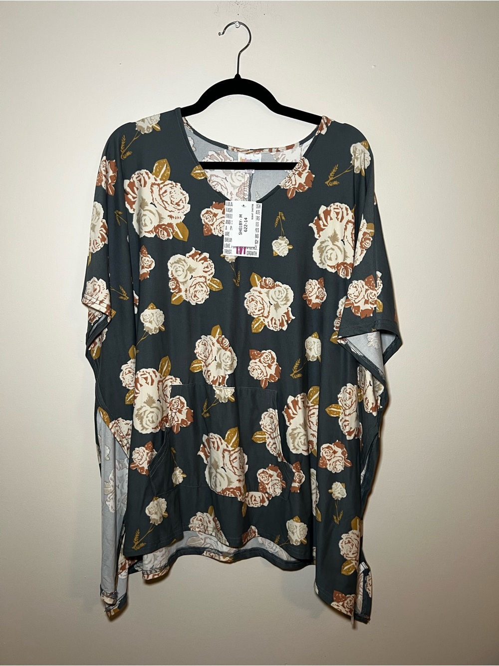 LuLaRoe Shelby Lightweight Poncho